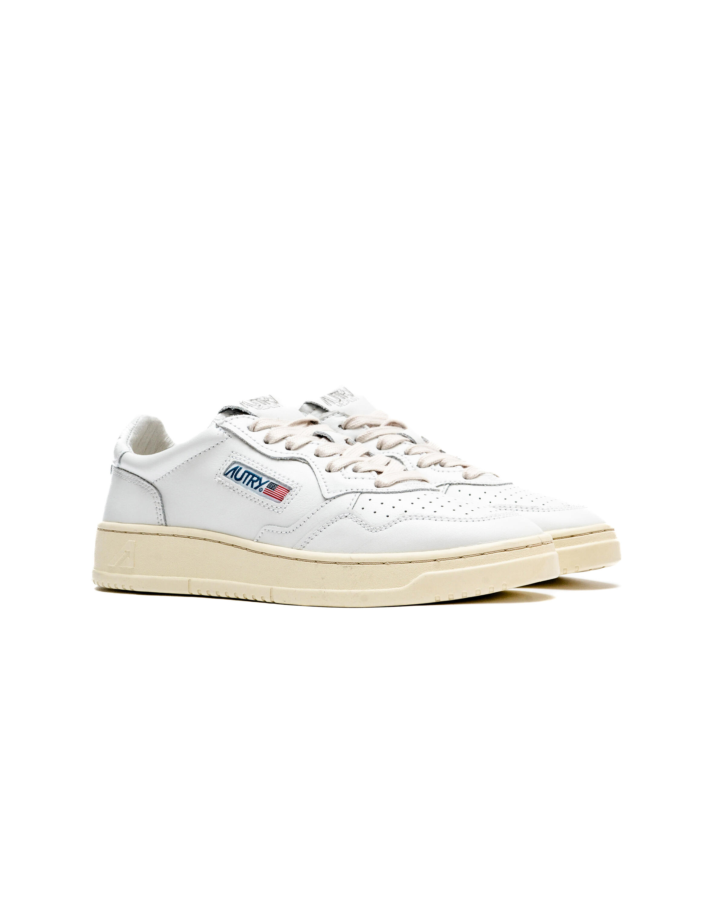 autry-action-shoes-01-low-leat